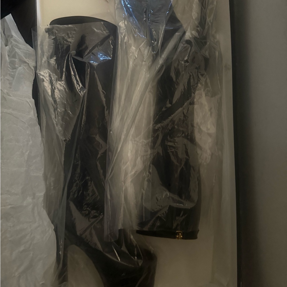 Stylish Black Knee-High Boots